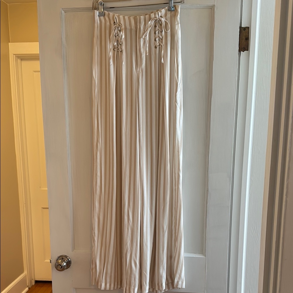 Forever 21 Contemporary wide leg, lightweight striped pants